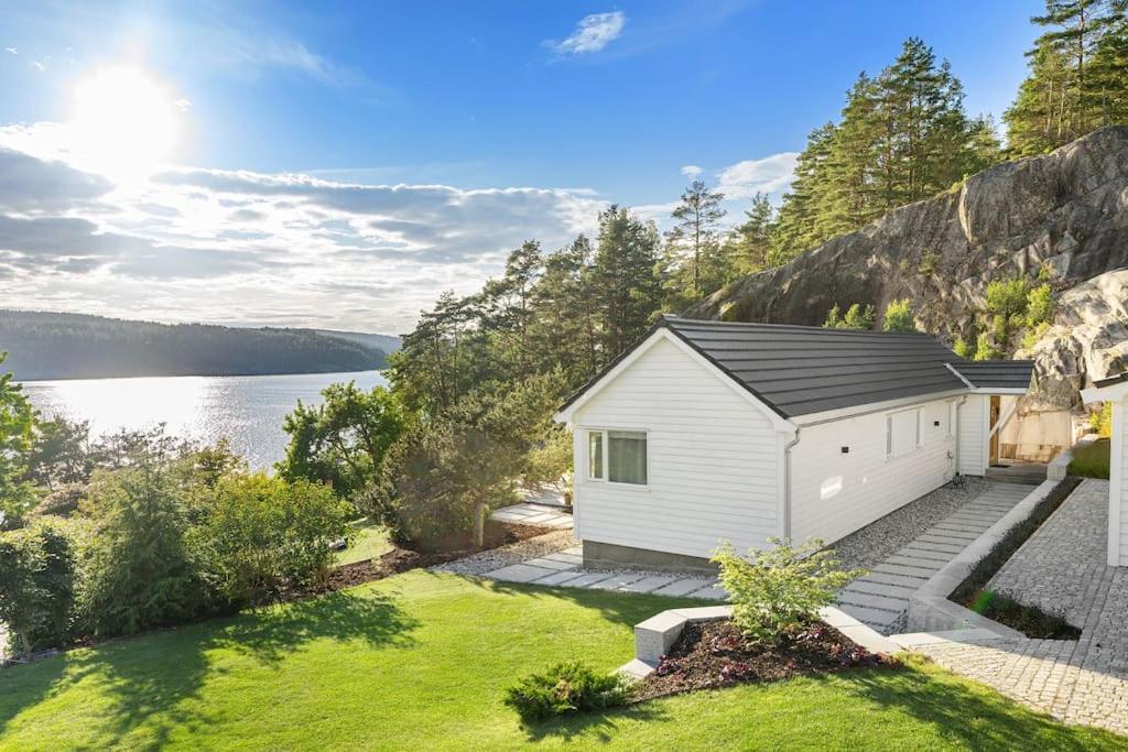 Sommerhus Ved Iddefjorden Halden Exterior photo
